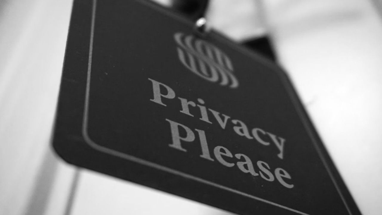 Privacy Please sign to represent private web browsers.
