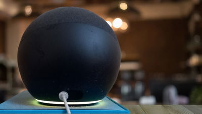 Featured image of Why is Alexa yellow and what do the light rings mean?