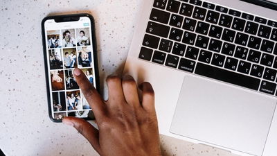 Iphone Showing Photos Smaller