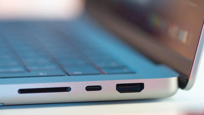 Macbook SD Card Slot